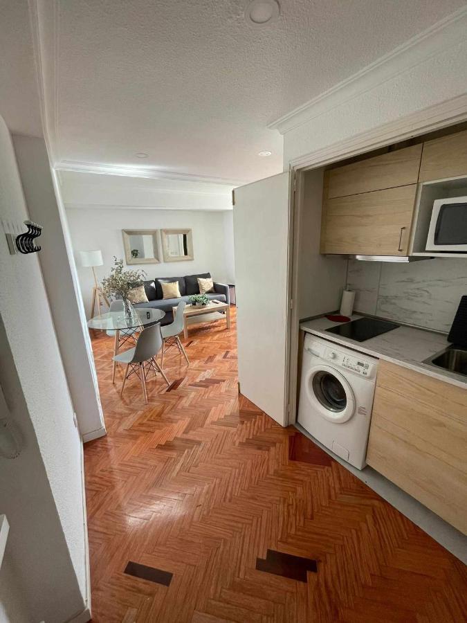 Apartamento Con Terraza Y Vistas Alcalaretiro Madri Exterior foto