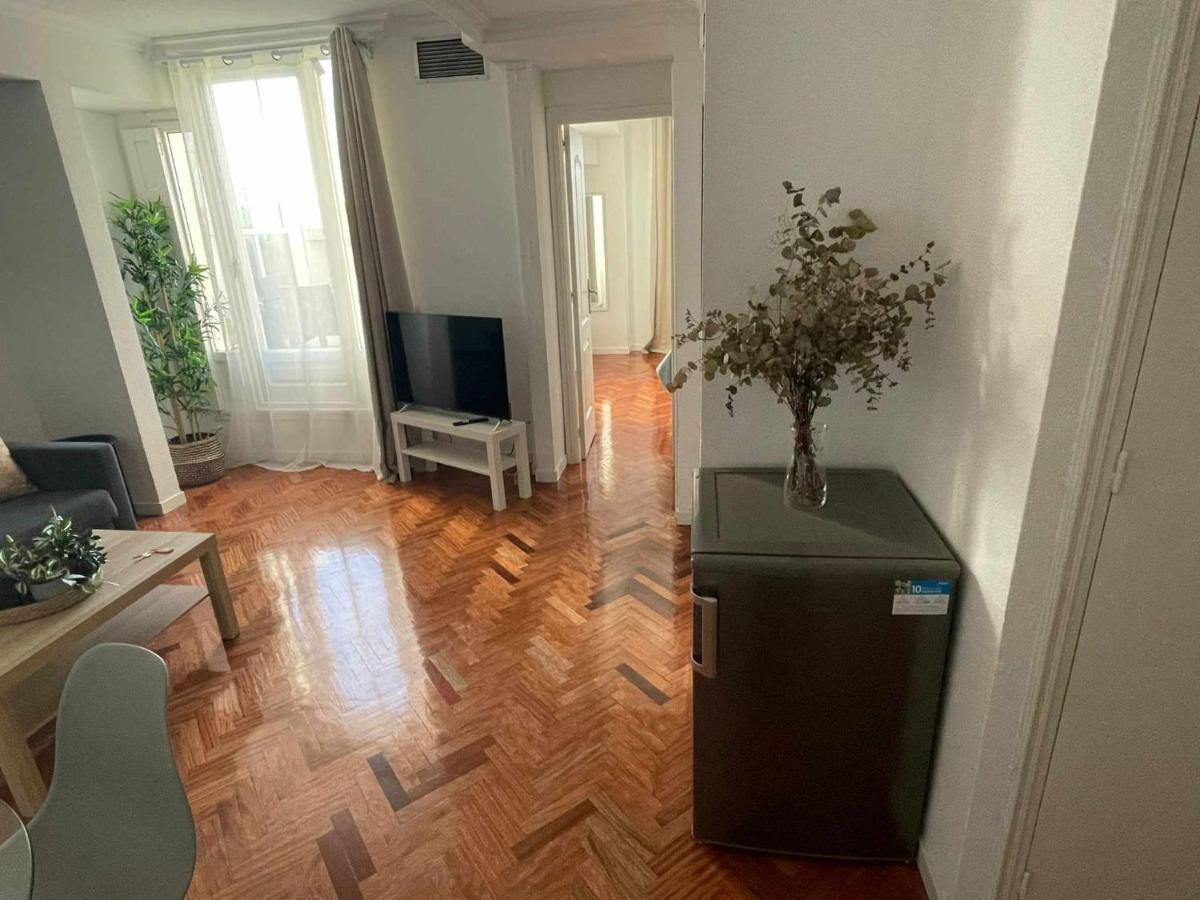 Apartamento Con Terraza Y Vistas Alcalaretiro Madri Exterior foto